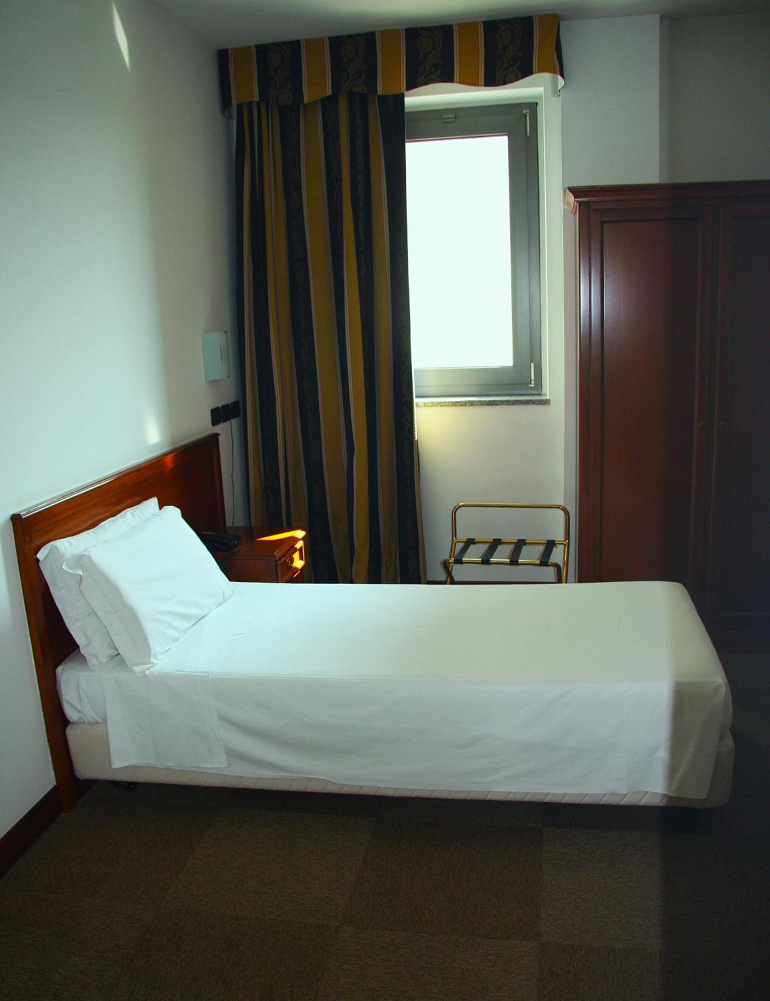 Hotel Medea (Adults Only) Alba  Exteriör bild
