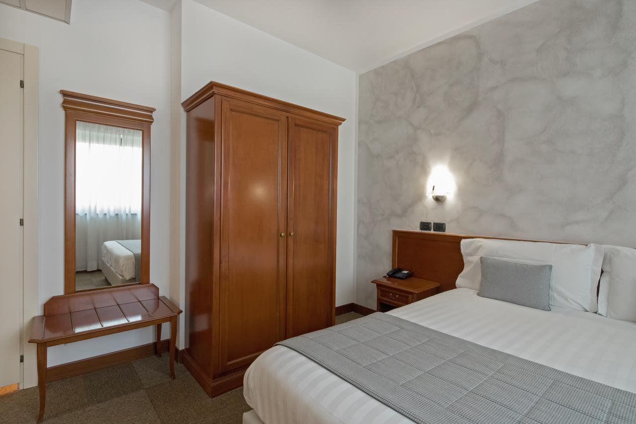 Hotel Medea (Adults Only) Alba  Exteriör bild
